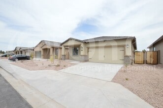 Building Photo - 9087 N 114th Ln