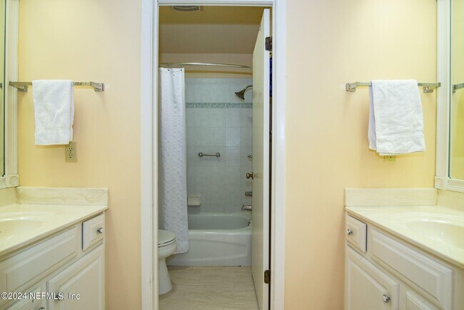 Building Photo - 515 Quail Pointe Ln