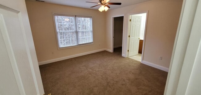 Building Photo - 172 Beth Ln