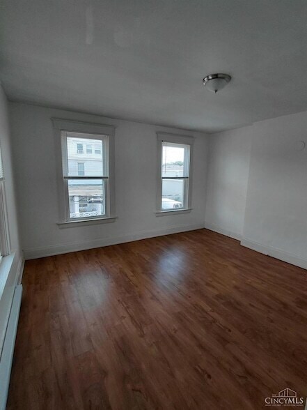 Building Photo - 15 Bertus St