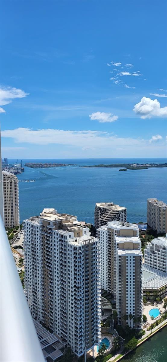 Primary Photo - 475 Brickell Ave