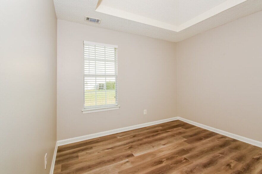 Building Photo - 6967 Fields Dr