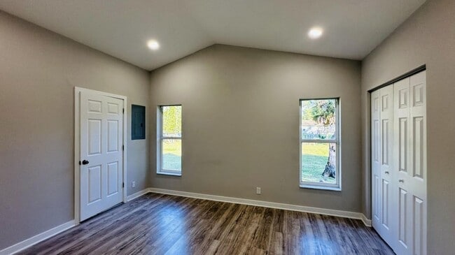 Building Photo - 12816 67th St N