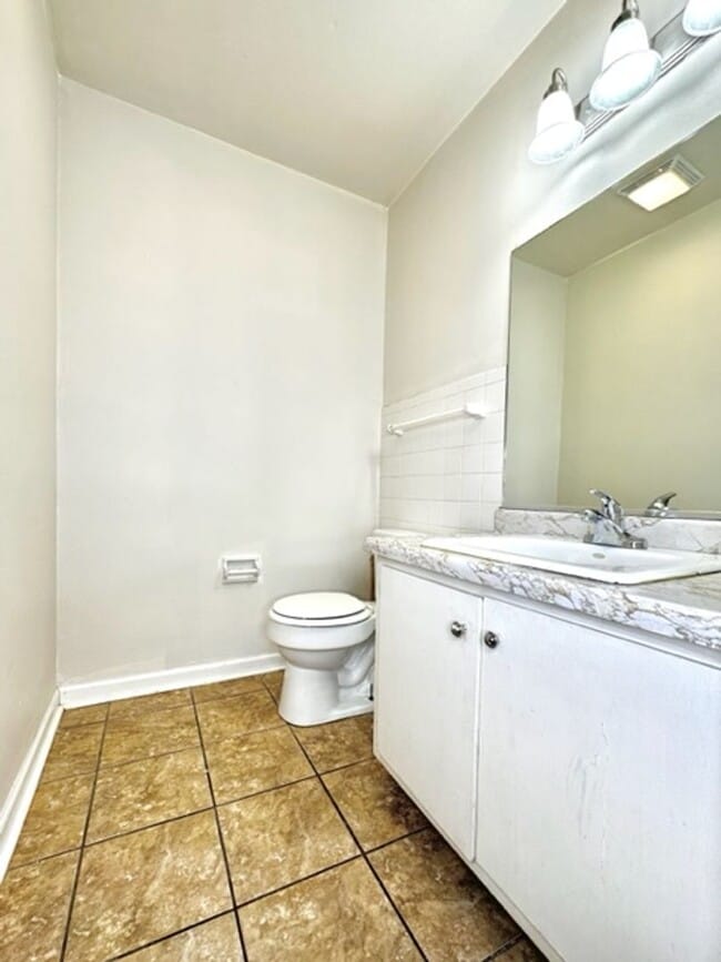 Building Photo - 4209 Good Hope Rd