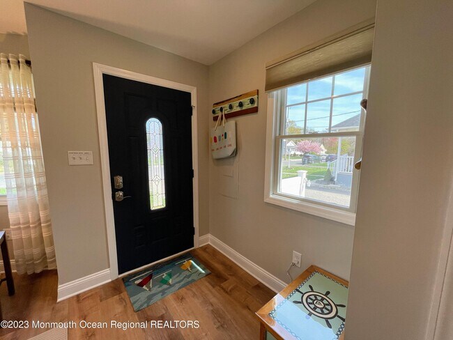 Building Photo - 1815 S M St