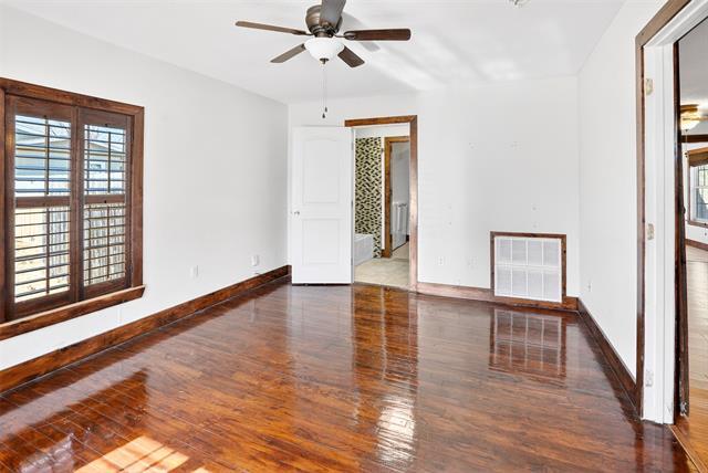 Building Photo - 316 W Rucker St