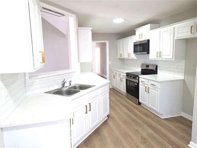 Building Photo - 3610 Muskie Ln