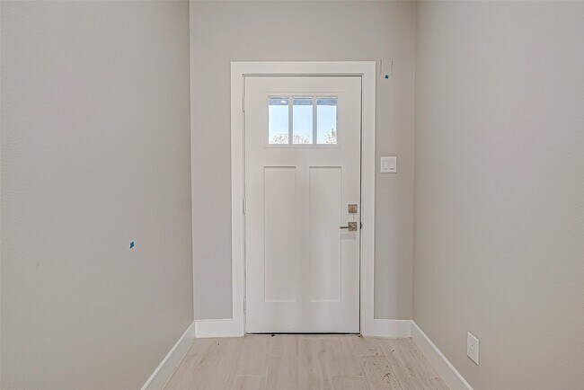 Building Photo - 3635 Needville Ave