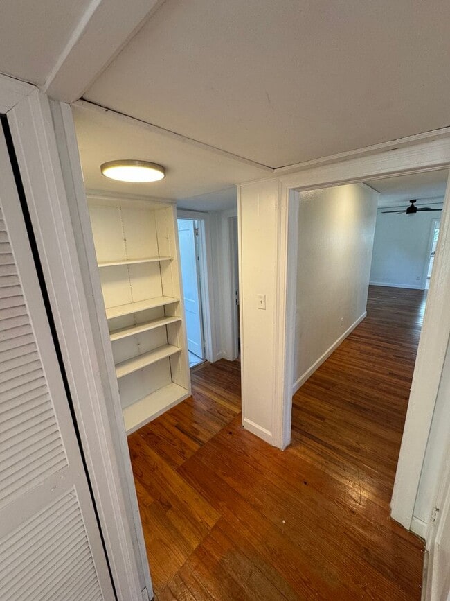 Building Photo - RENT REDUCED! & $1000 OFF 1st Mo. Rent - 3B/2.5B Home + 2 Flex Rooms –  One Block from FSU Stadium