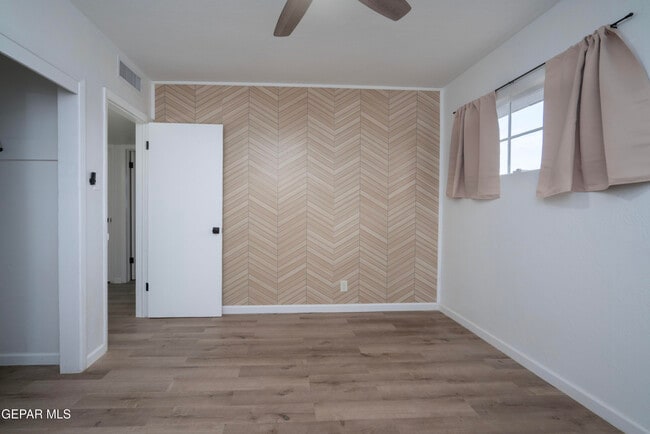 Building Photo - 4016 Titanic Ave
