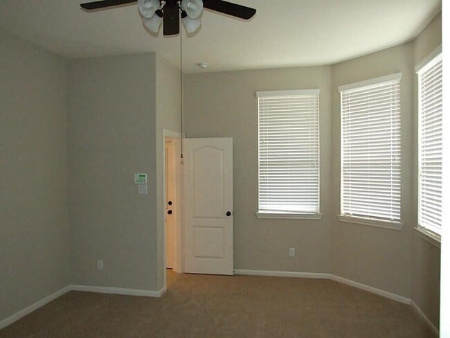 Building Photo - 29027 Crystal Rose Ln