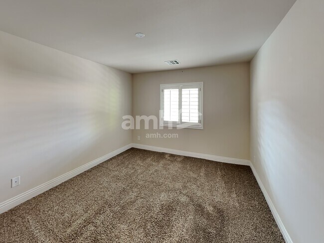 Building Photo - 86 Desert Sunflower Cir