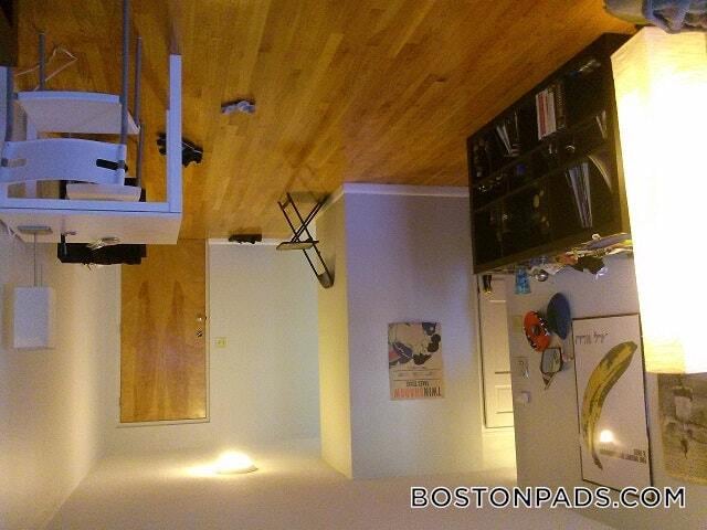 Building Photo - 14 Murdock St