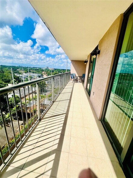 Building Photo - 1690 SW 27th Ave