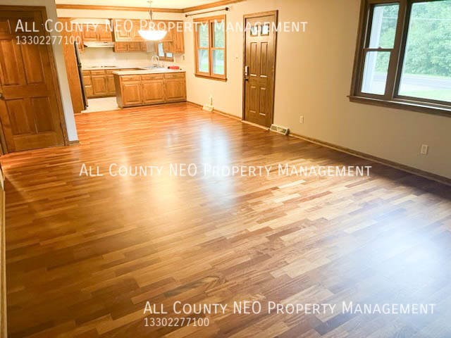 Building Photo - 7068 Clingan Rd