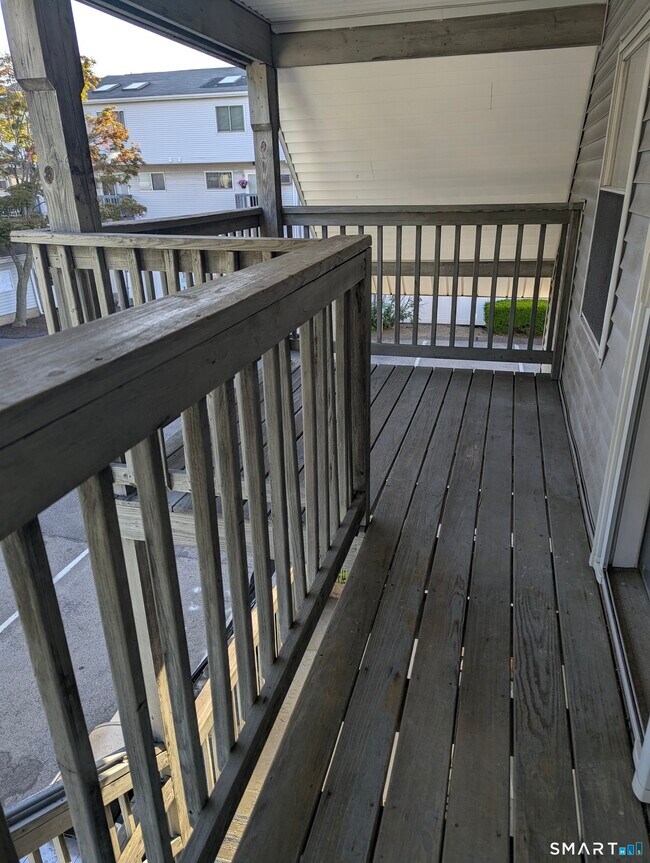 Building Photo - 19 Piave St