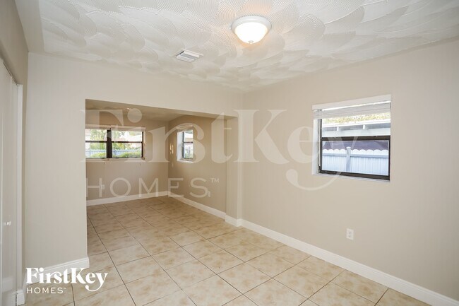 Building Photo - 1155 NW 127th St