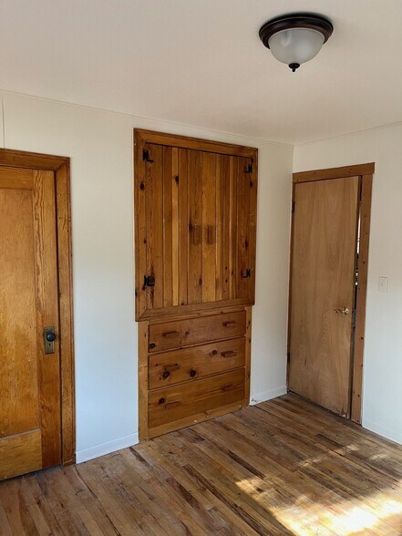 Downstairs Bedroom - 604 Aspen Ave