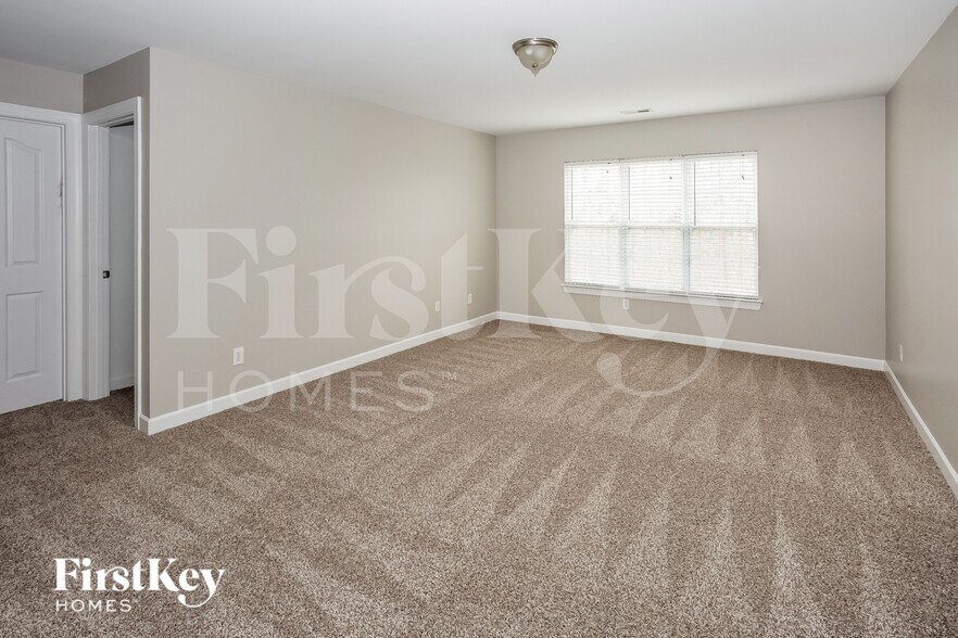 Building Photo - 1504 Aries Ln