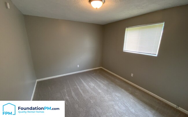 Building Photo - 2961 Grenadier Cove