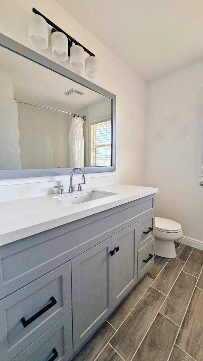 Building Photo - Awesome Views in Fully Updated Home in The Pinery! 5 Bed 3.5 Bath with 2 Car Garage and Large Dec...