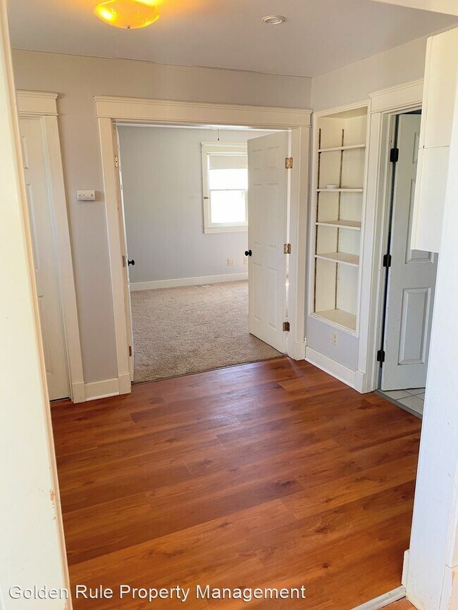 Building Photo - 3 br, 2 bath House - 301 S Speare St