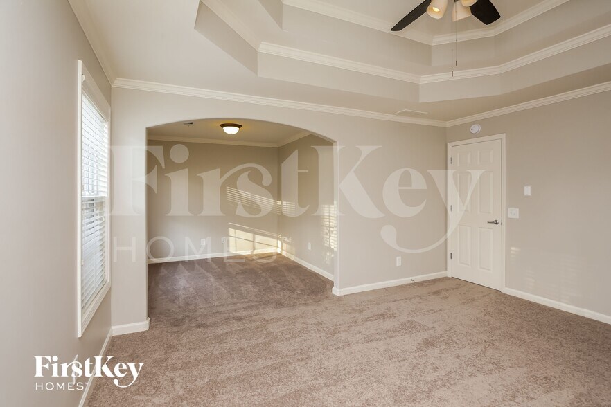 Building Photo - 63 Righteous Path