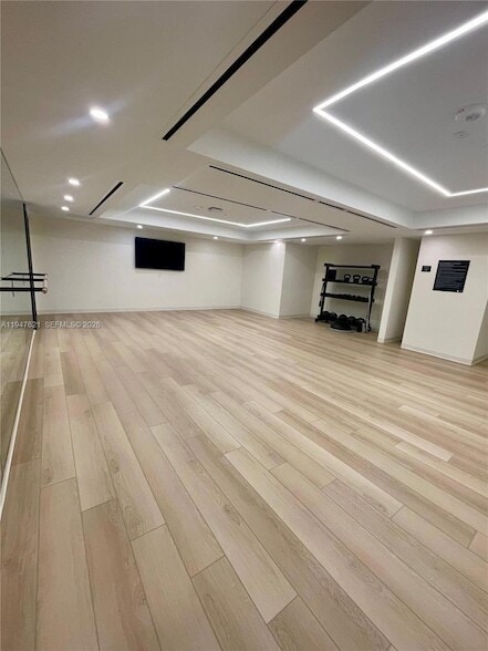 Building Photo - 225 N Miami Ave