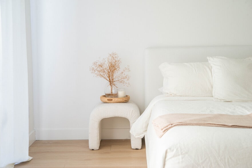 Building Photo - 20645 Roscoe Blvd