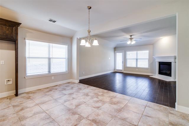 Building Photo - 575 Kara Dr