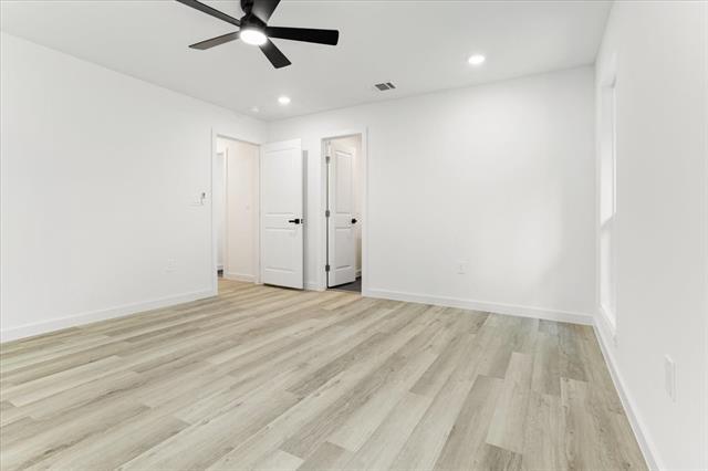 Building Photo - 2149 Willow Pl