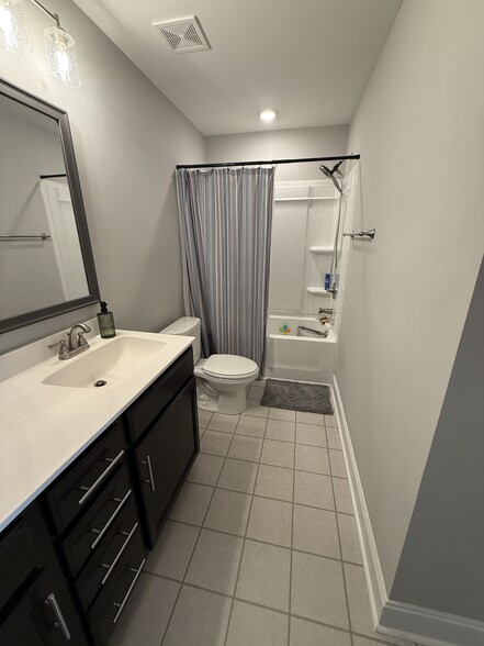 Full bath one - 246 King Rd