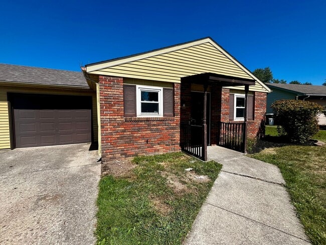 Building Photo - Duplex for Rent by Capital Property Manage...