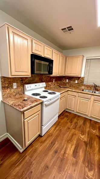 Building Photo - 4314 Flagship Ct