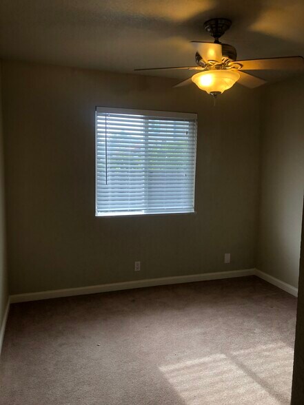 Bedroom 1 - 131 Cavan Ct