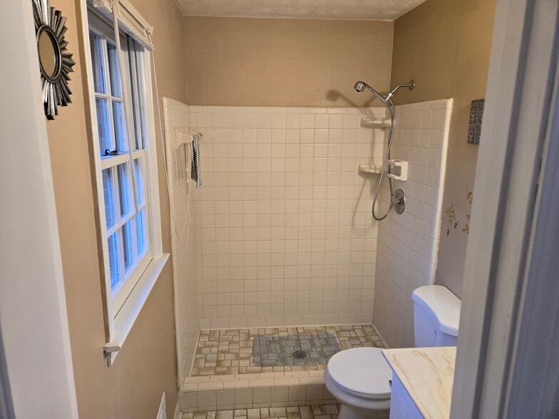 Building Photo - 1231 Kelleytown Rd