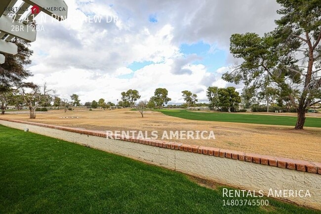 Building Photo - Resort Style Living