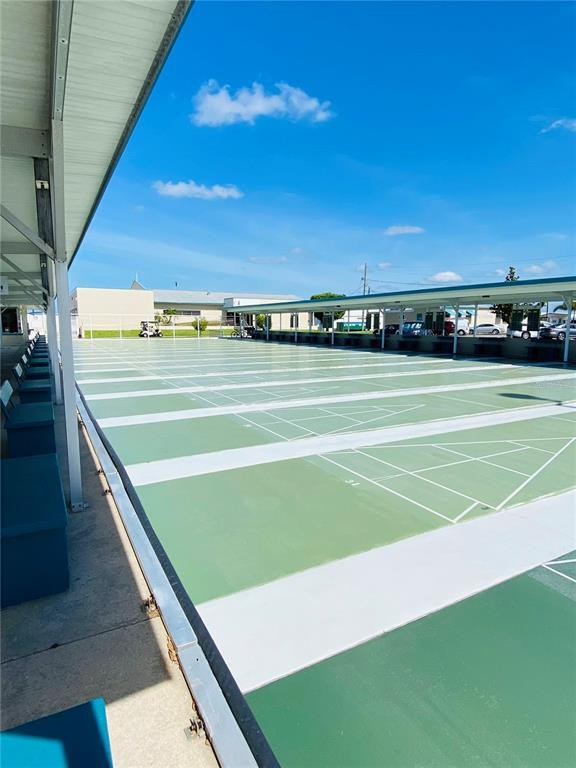 Building Photo - 2305 Bay Dr