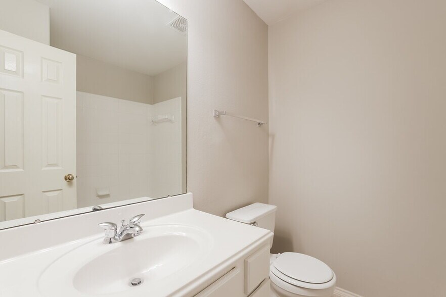 Building Photo - 12114 English Brook Cir