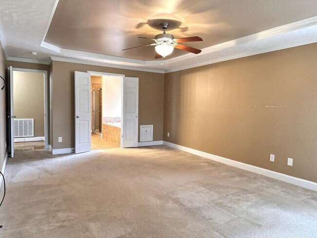Building Photo - 2928 Prioress Dr