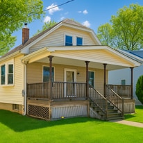 Building Photo - 94 Elberon Ave
