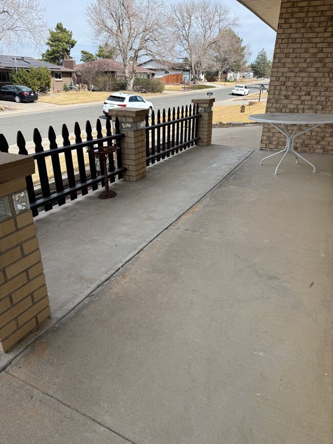 Building Photo - Charming Arvada Ranch