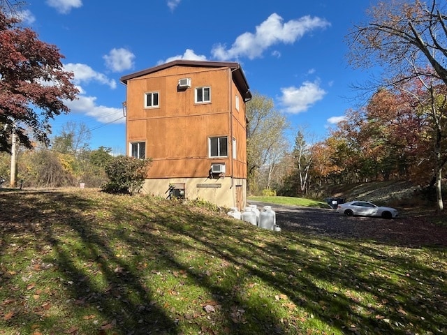 Building Photo - 1050 Lucas Avenue Ext