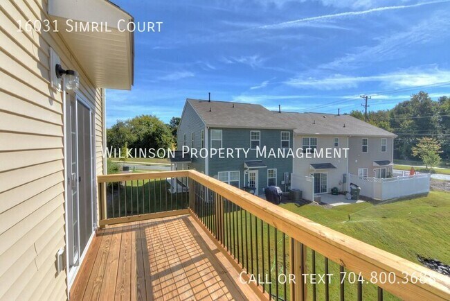 Building Photo - 16031 Simril Ct