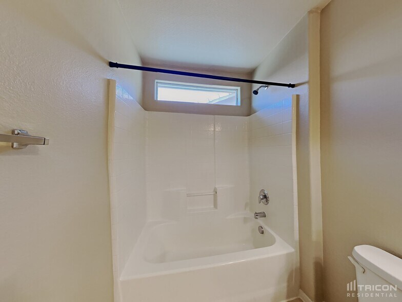 Building Photo - 9155 Wine Cellar Ave