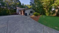 Building Photo - Large Home - Available Furnished or Unfurn...