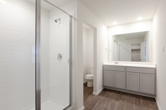 Building Photo - Harvest Creek Home Available for August Move-In!