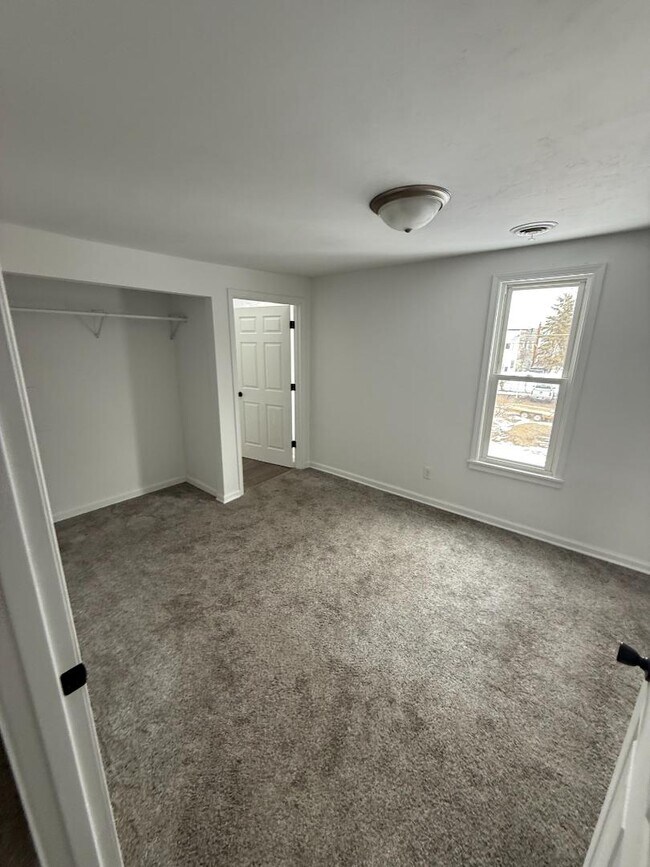 Building Photo - 720 Carney Blvd