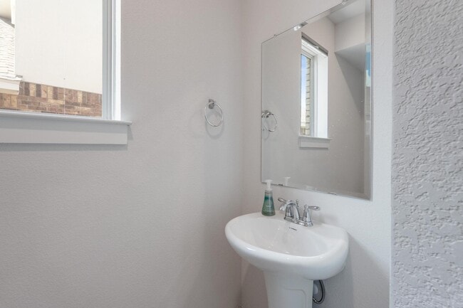 Building Photo - 8215 Prairie Rye Dr