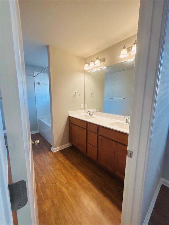 Building Photo - 1418 Walden Pond Dr